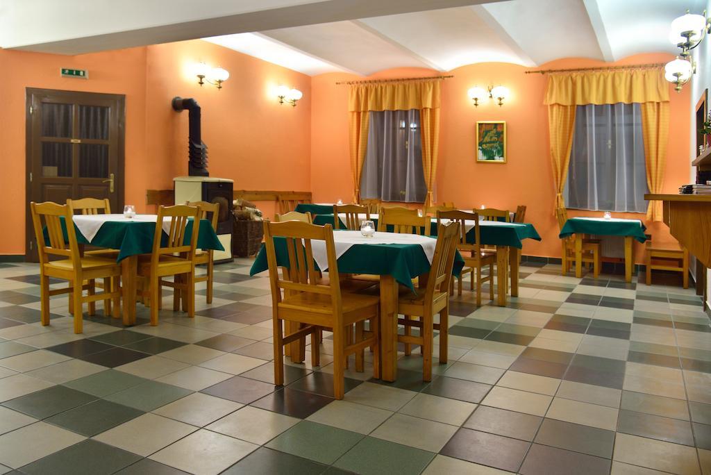 Pivovarsky Dvur Lipan Týn nad Vltavou Exterior foto