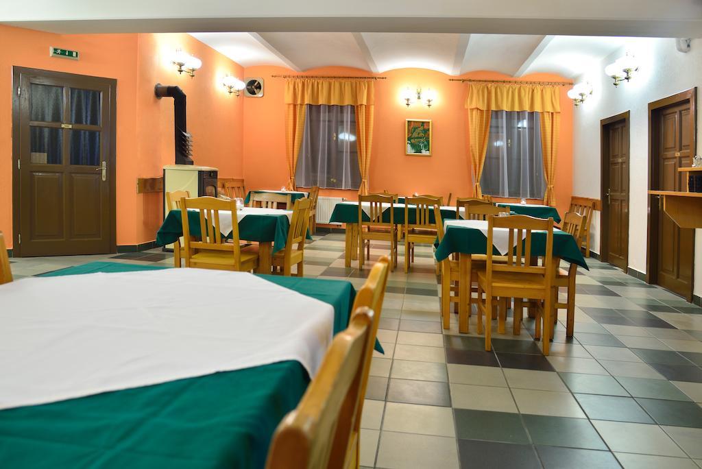 Pivovarsky Dvur Lipan Týn nad Vltavou Exterior foto